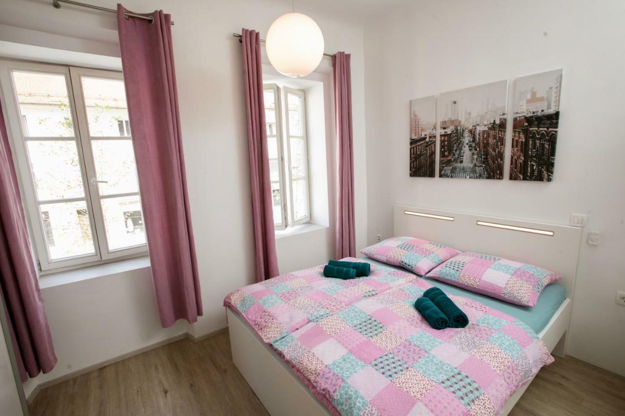Apartment Optim Ljubljana Eksteriør bilde